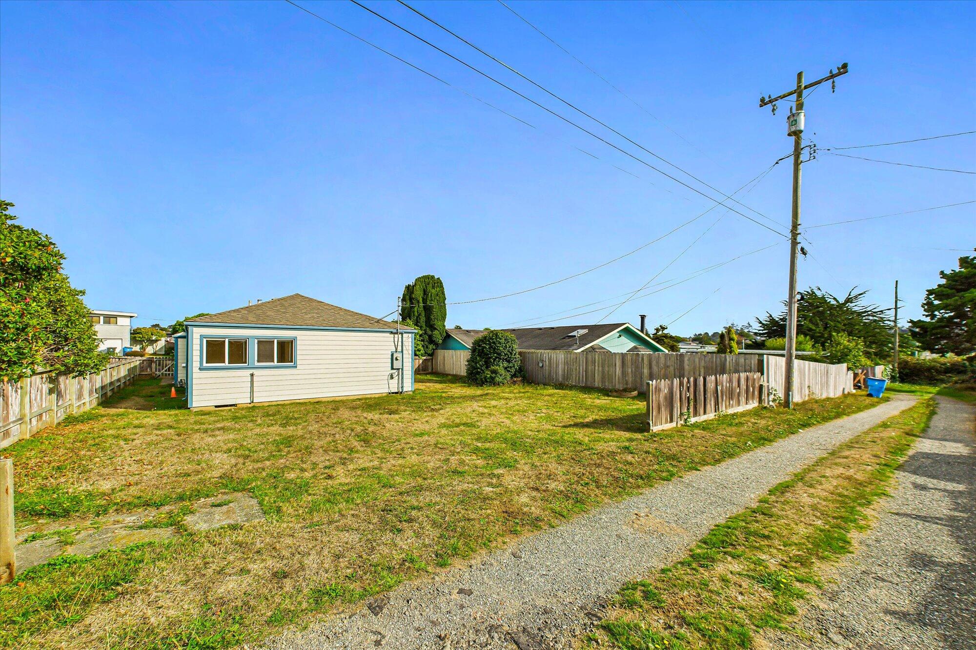 3312 Cottage Street