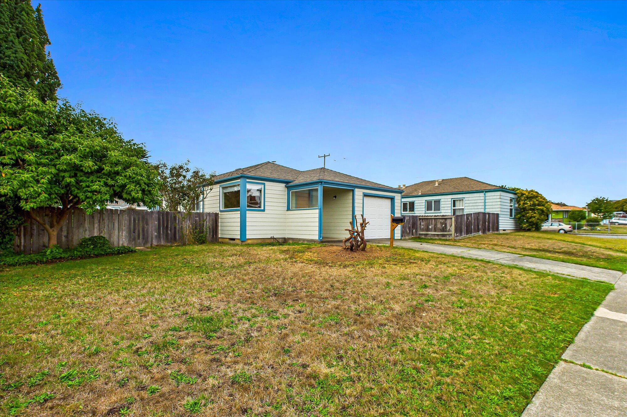 3312 Cottage Street