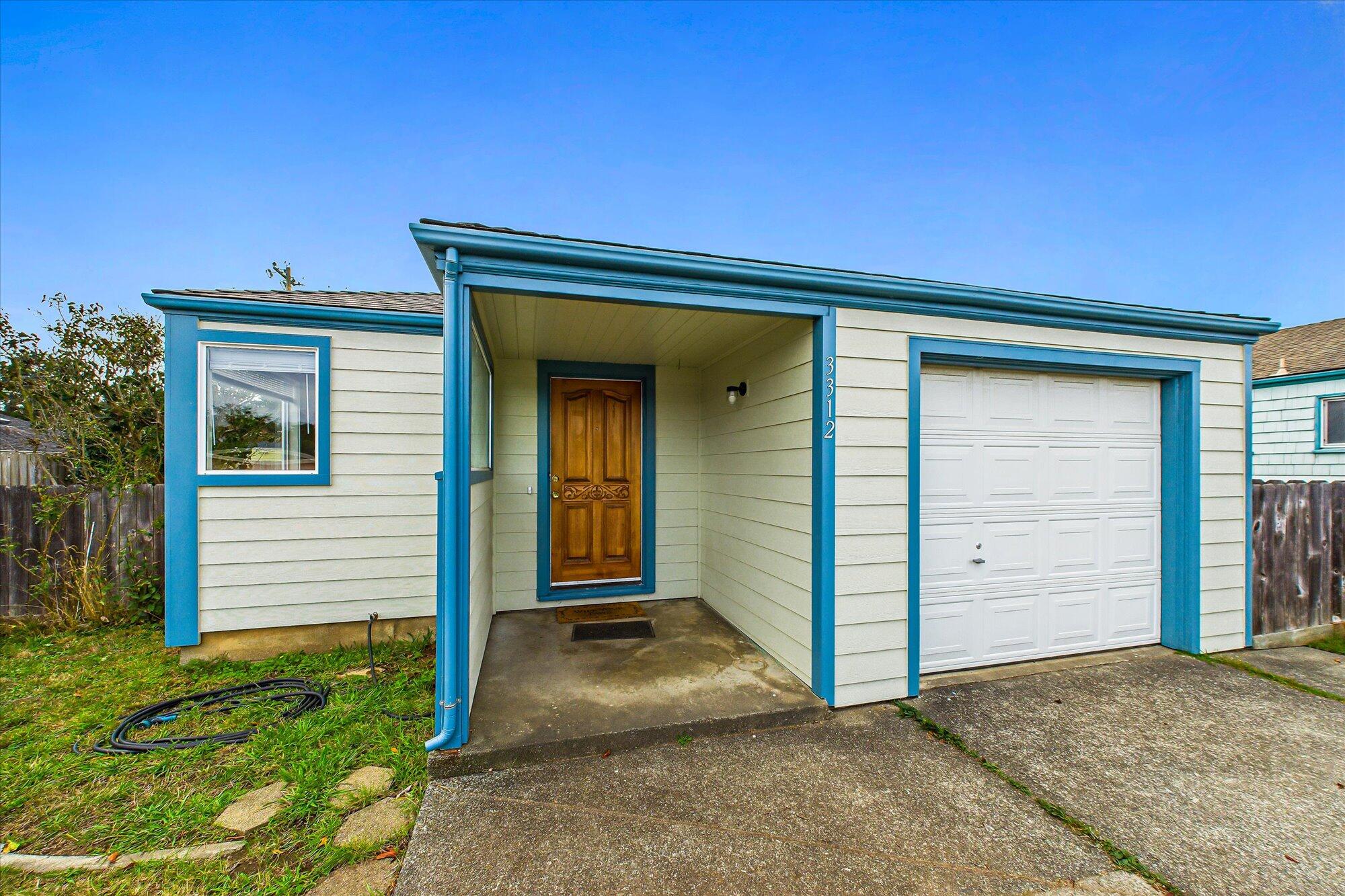 3312 Cottage Street