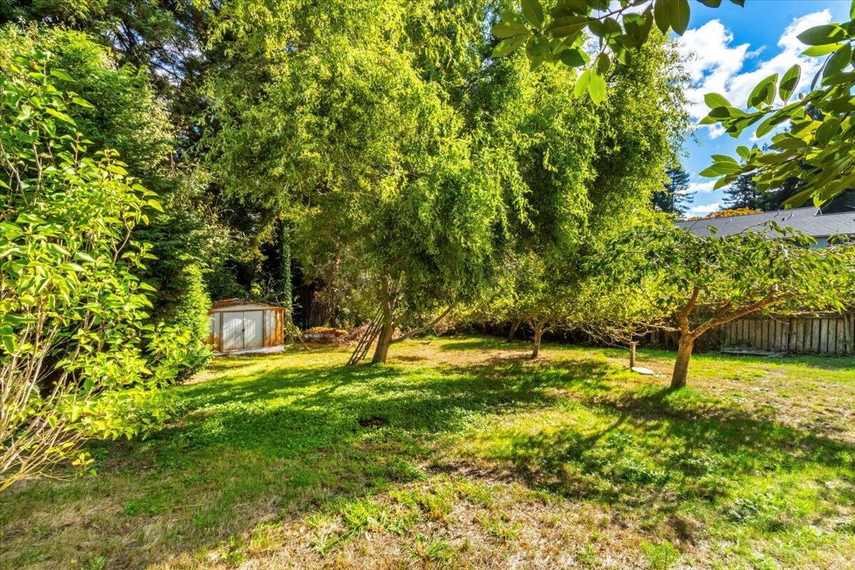6093 Beechwood Drive