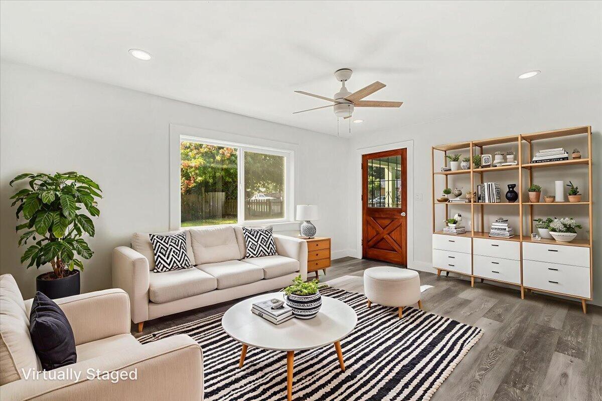 6093 Beechwood Drive