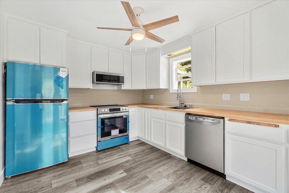 6093 Beechwood Drive