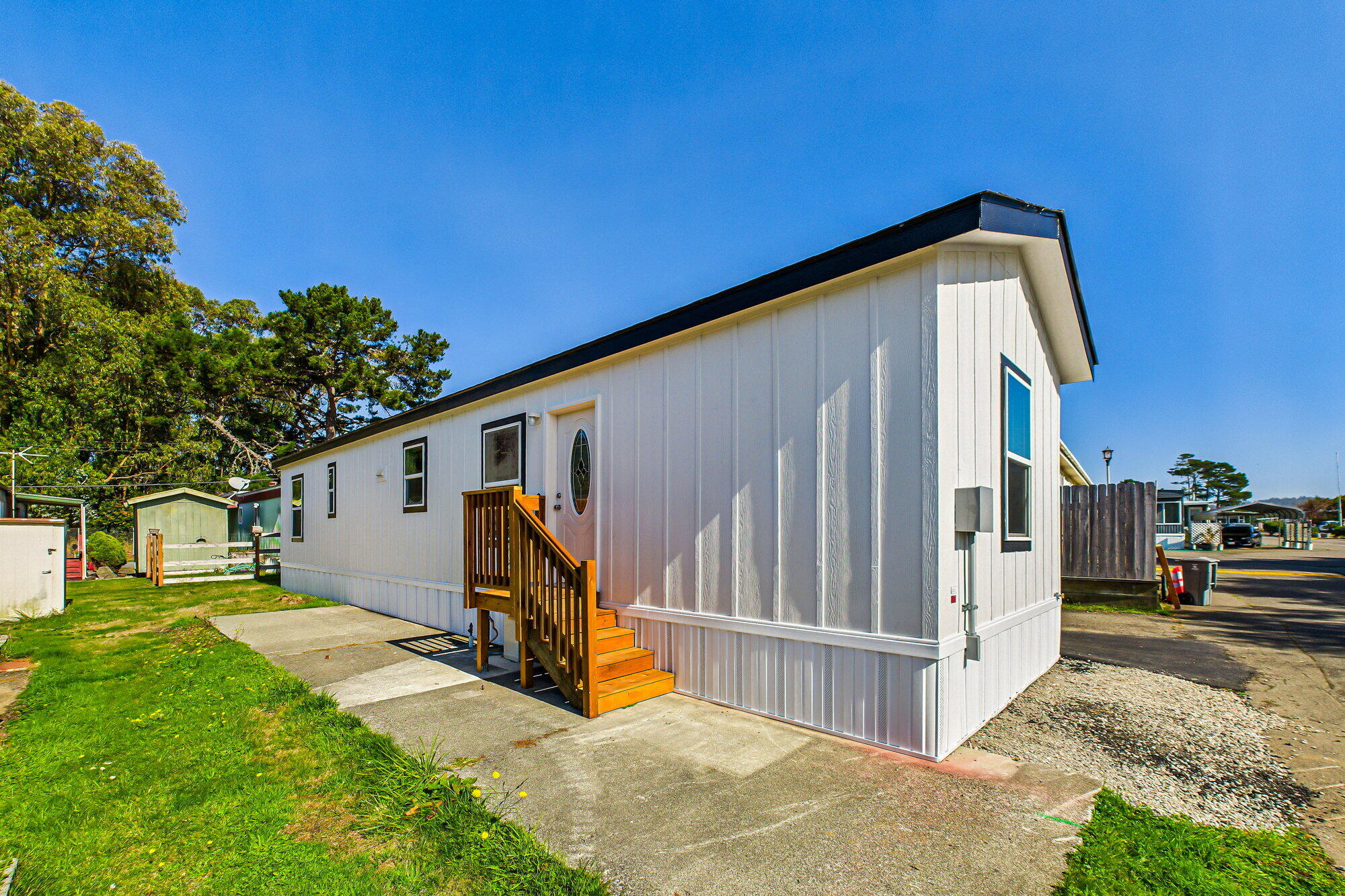 2079 Surfside Drive