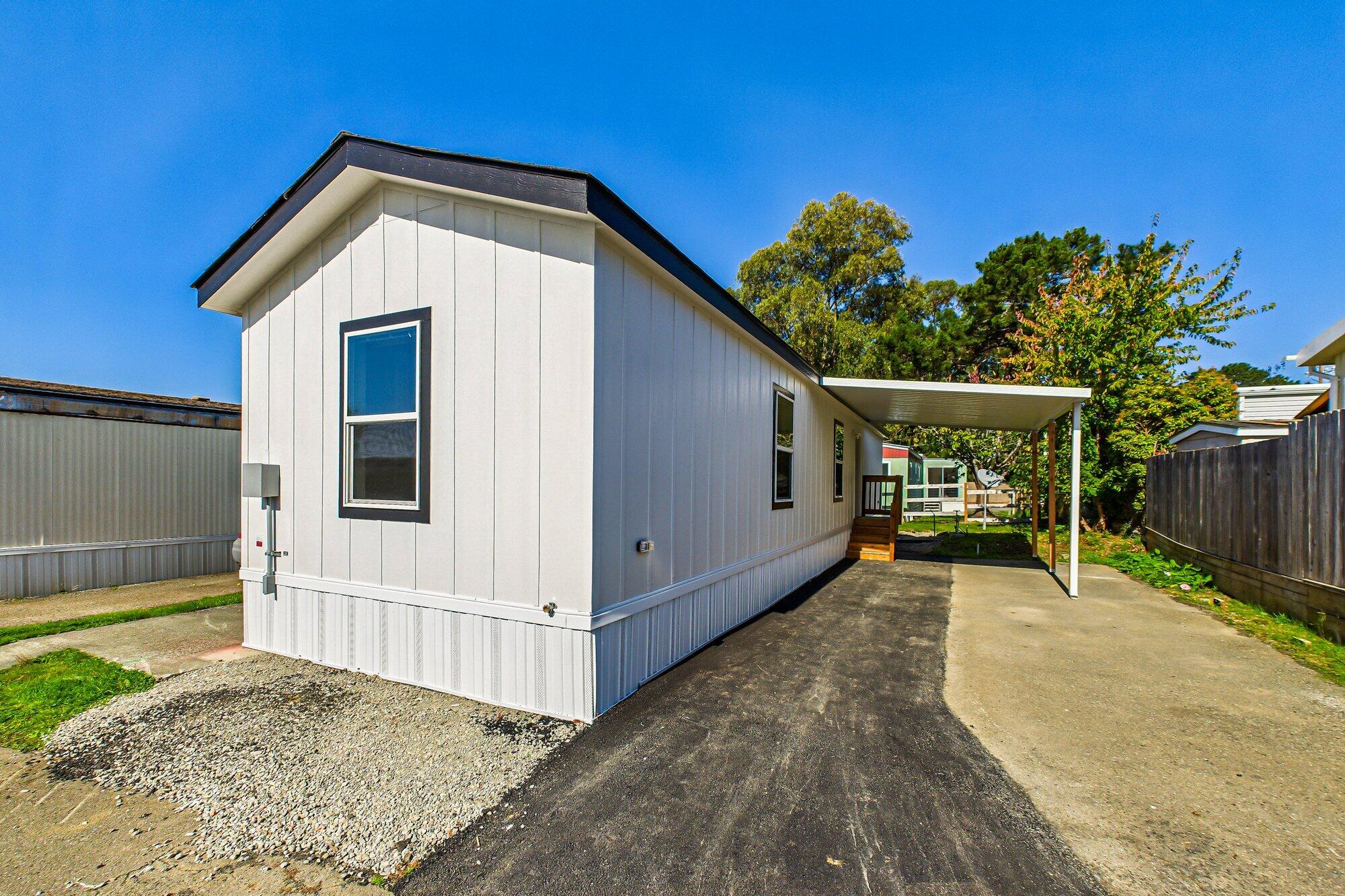 2079 Surfside Drive