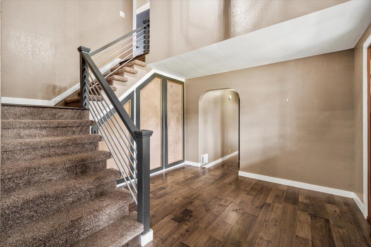 1956 Gage Lane