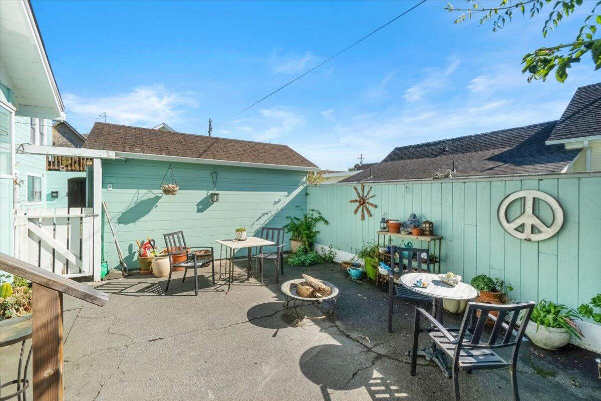 943 & 945 Ninth Street