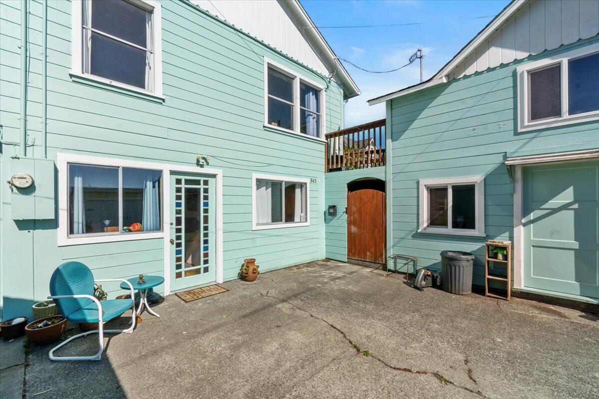943 & 945 Ninth Street