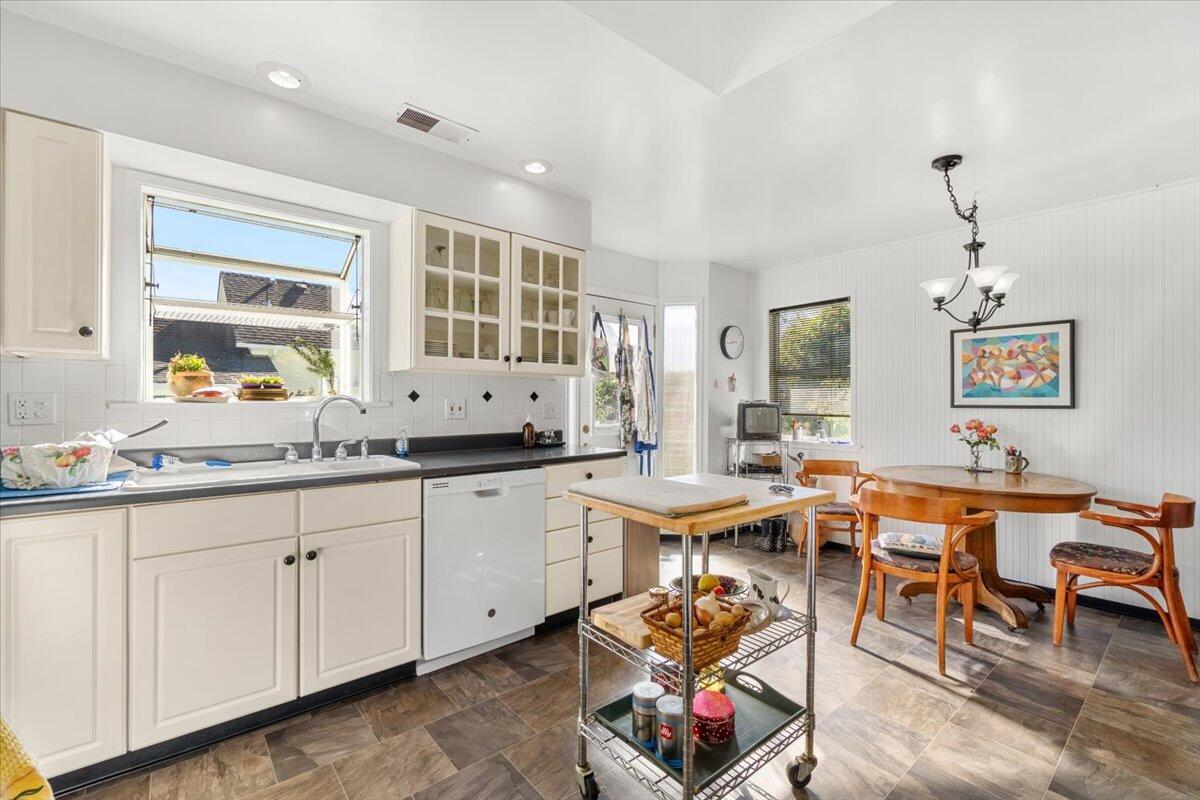 943 & 945 Ninth Street
