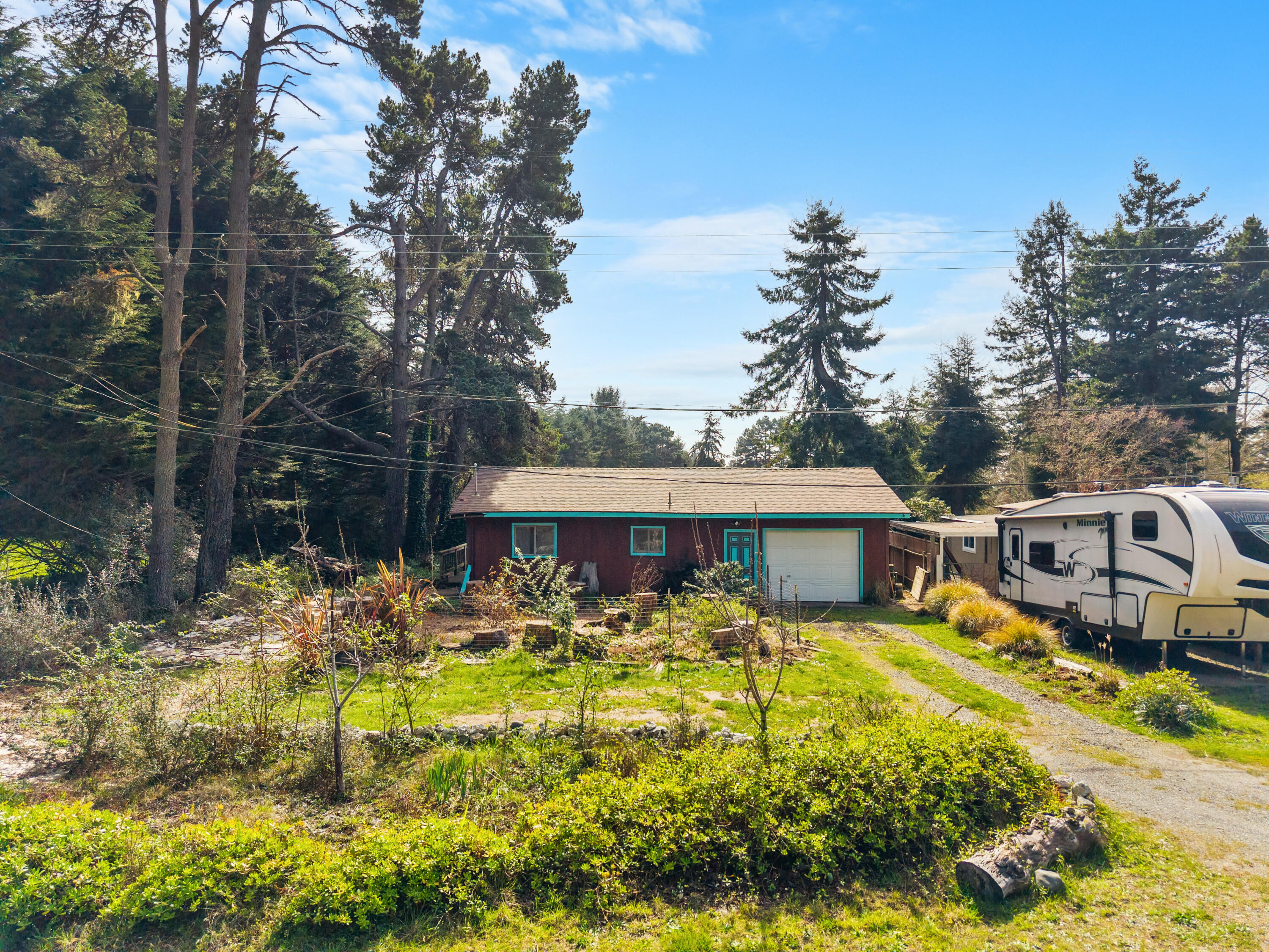 1896 Blake Road, McKinleyville