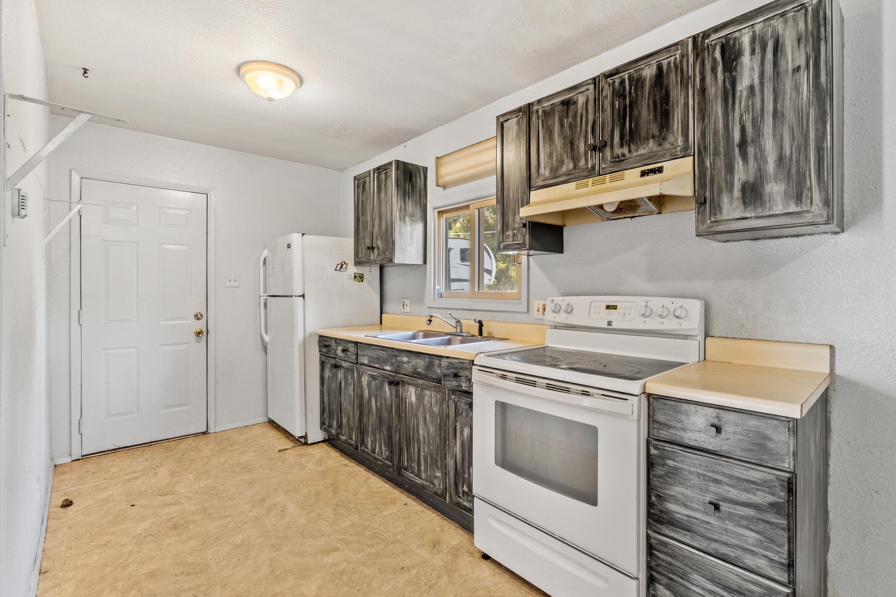 1896 Blake Road, McKinleyville