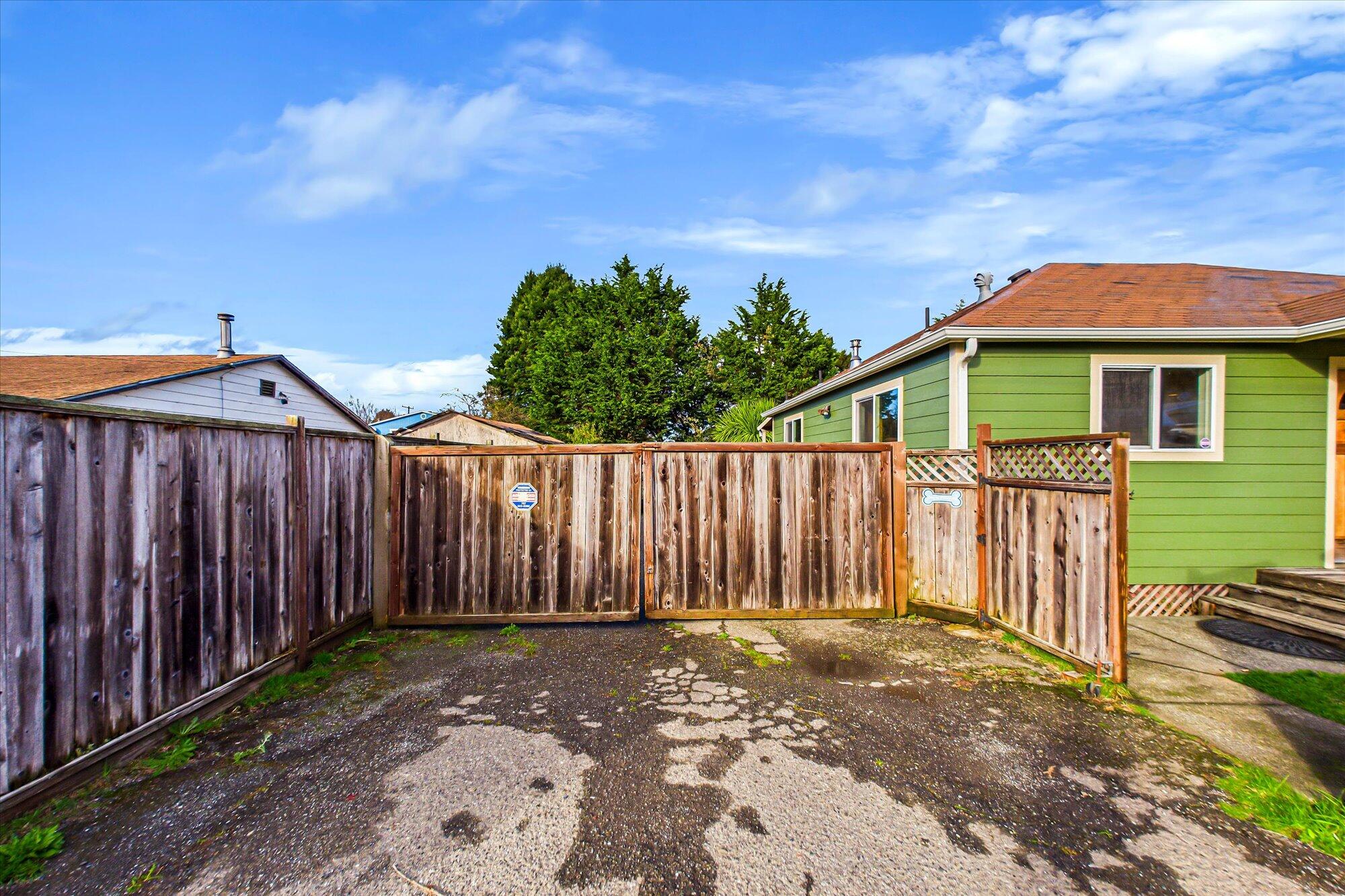 1957 Gage Lane