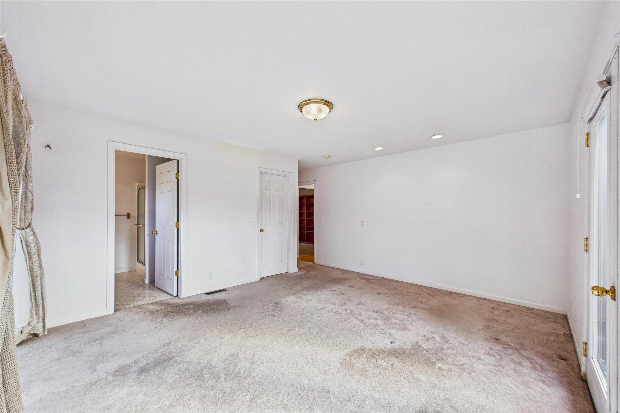87 Blue Lake Boulevard