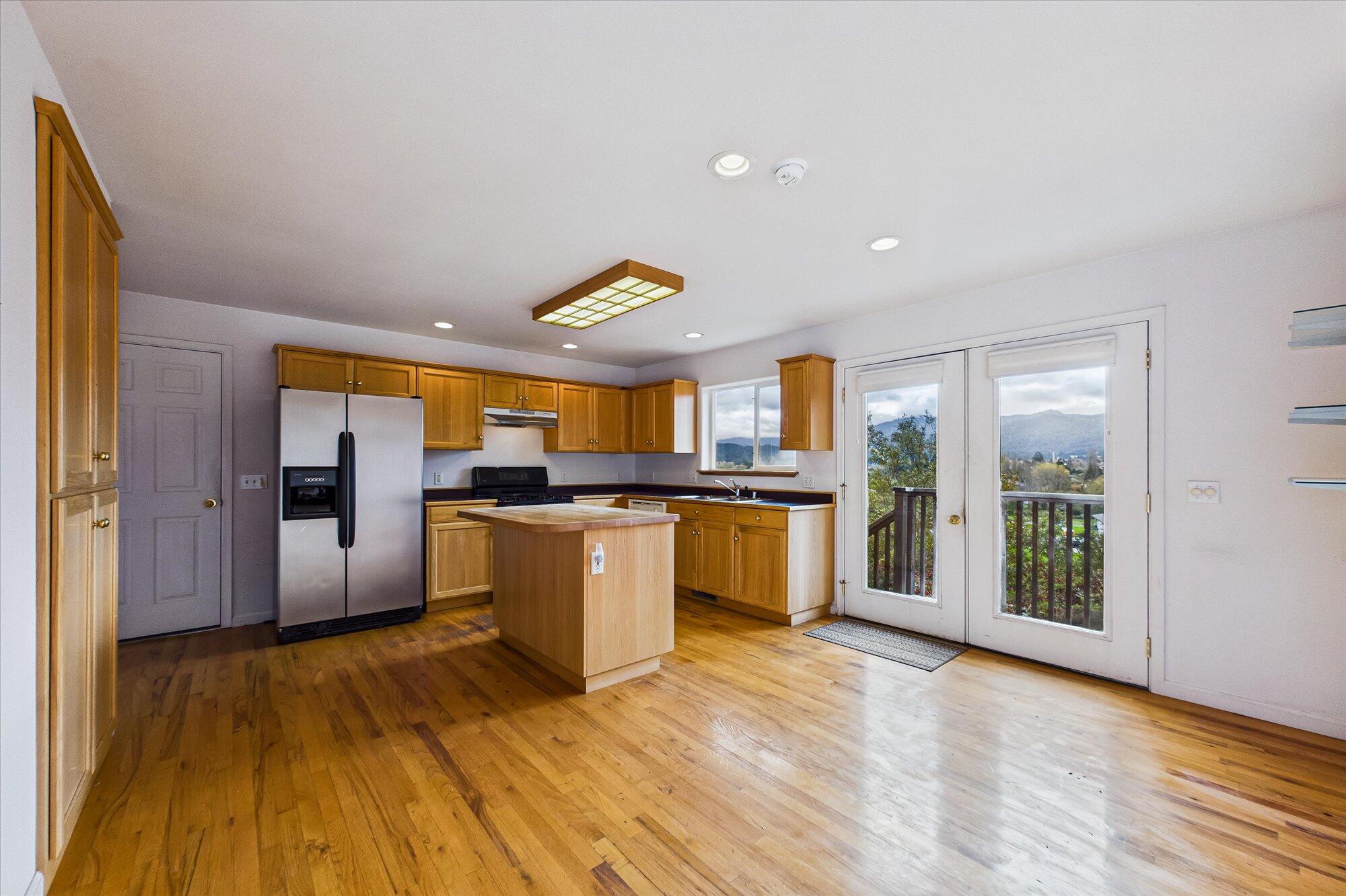 87 Blue Lake Boulevard