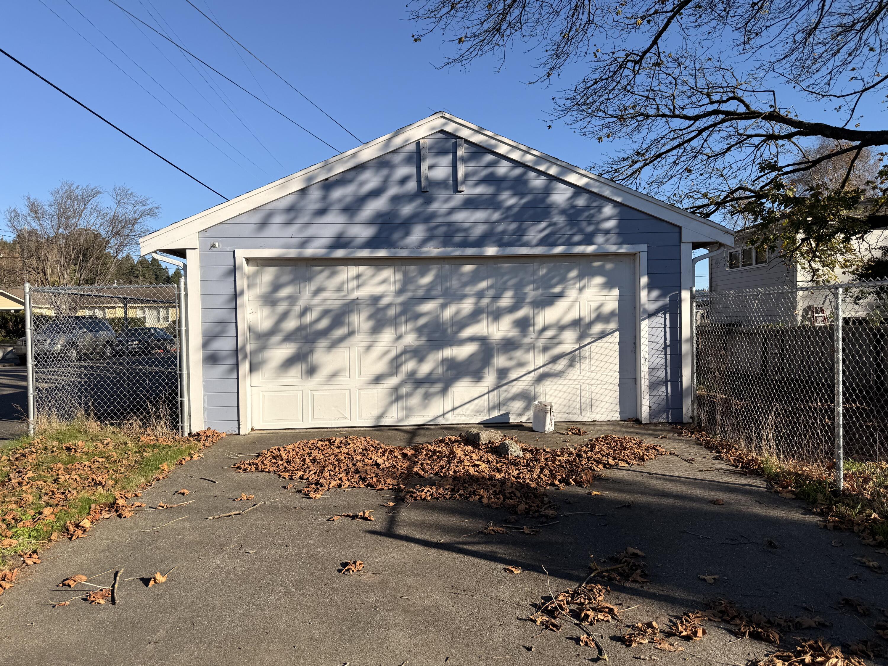 860 7th Street