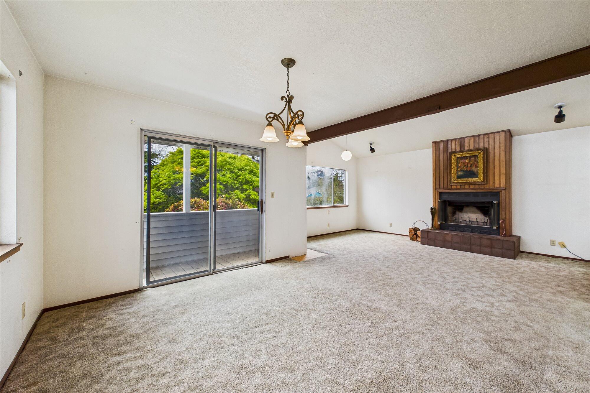 1425 School Road, McKinleyville