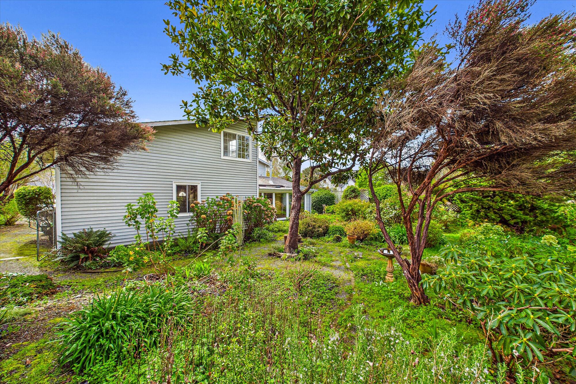 1425 School Road, McKinleyville
