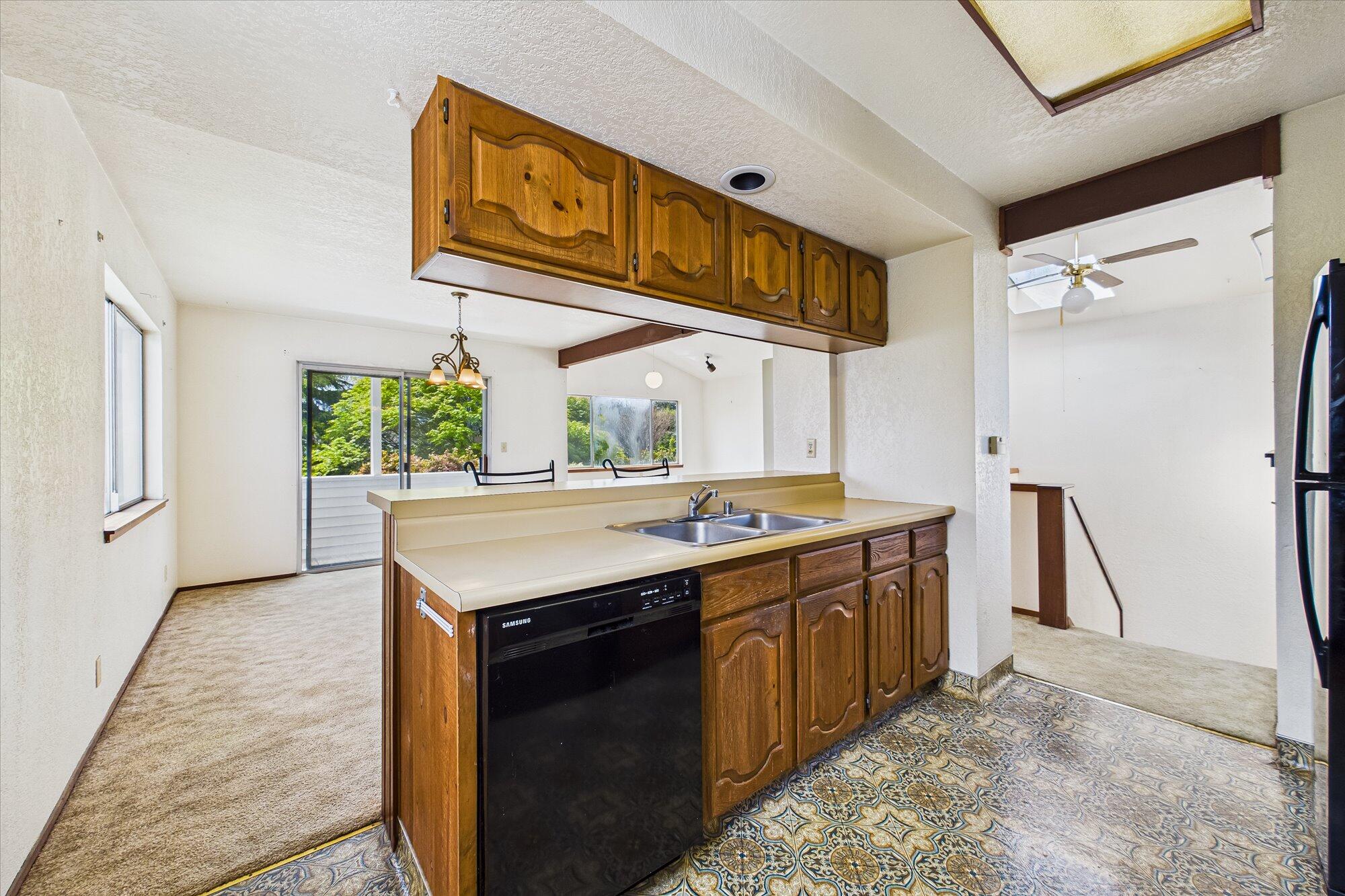 1425 School Road, McKinleyville
