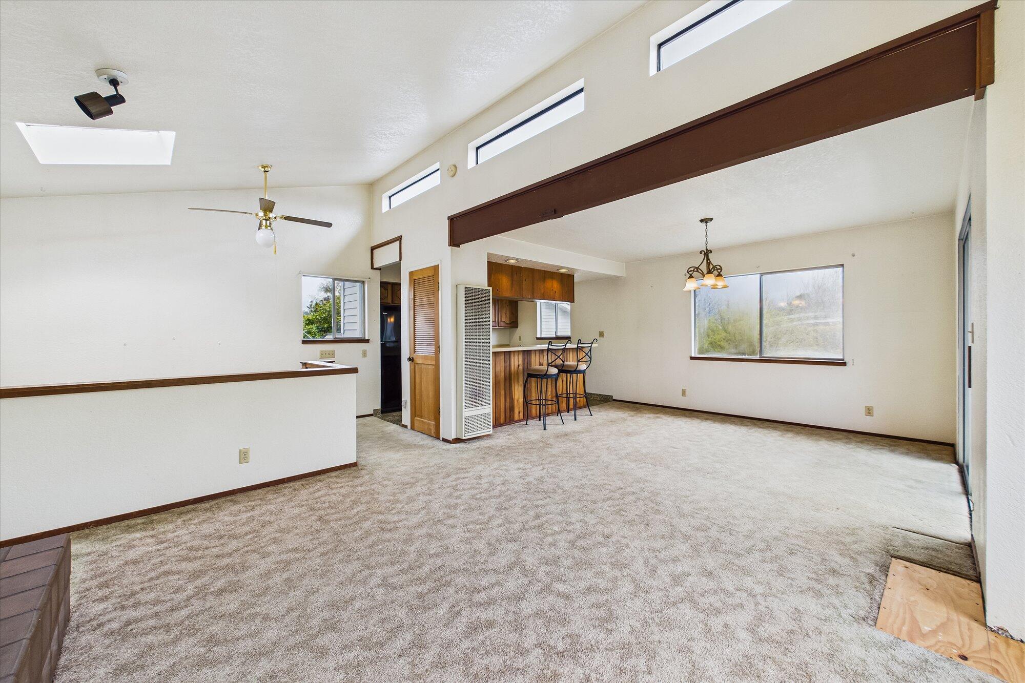 1425 School Road, McKinleyville