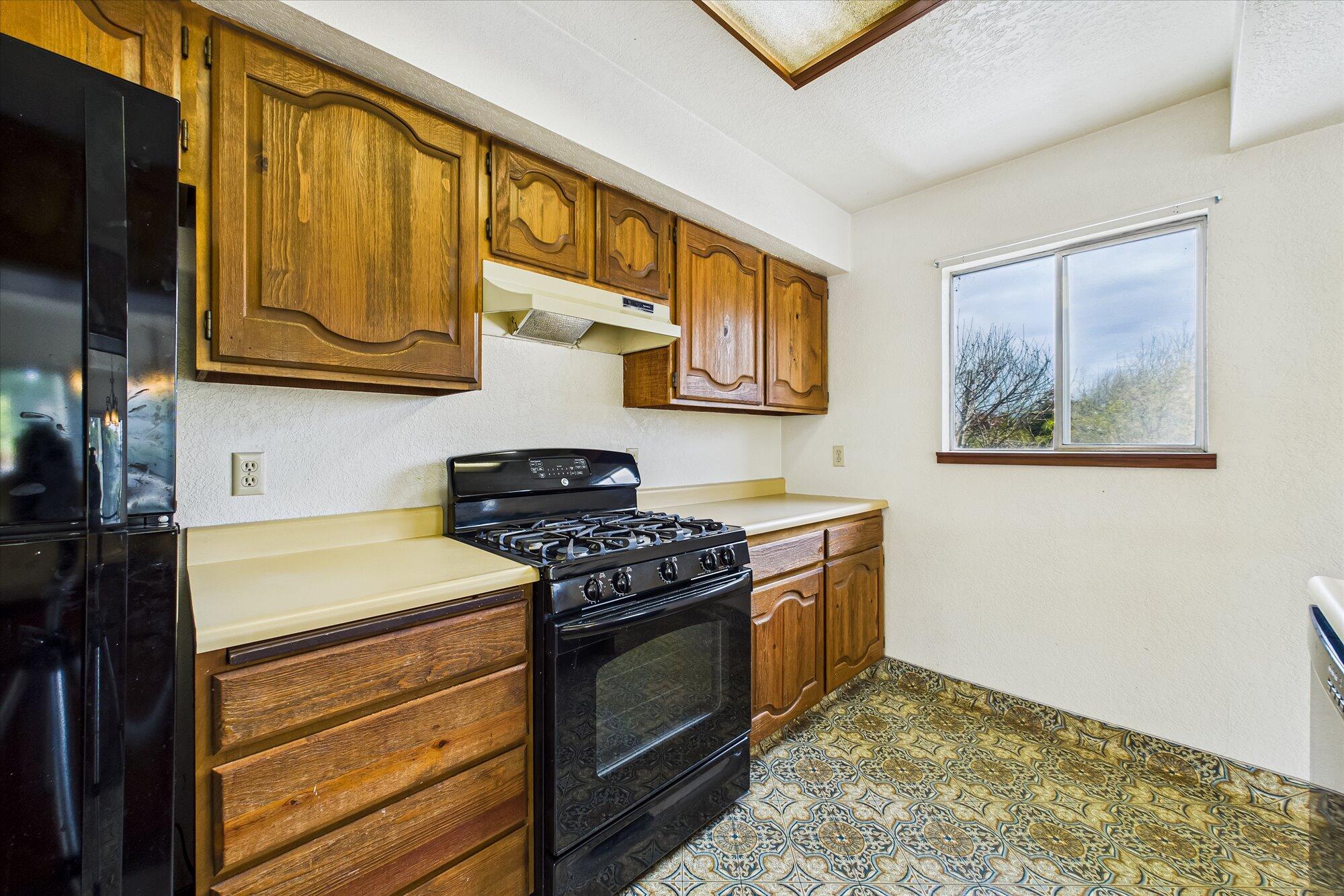 1425 School Road, McKinleyville