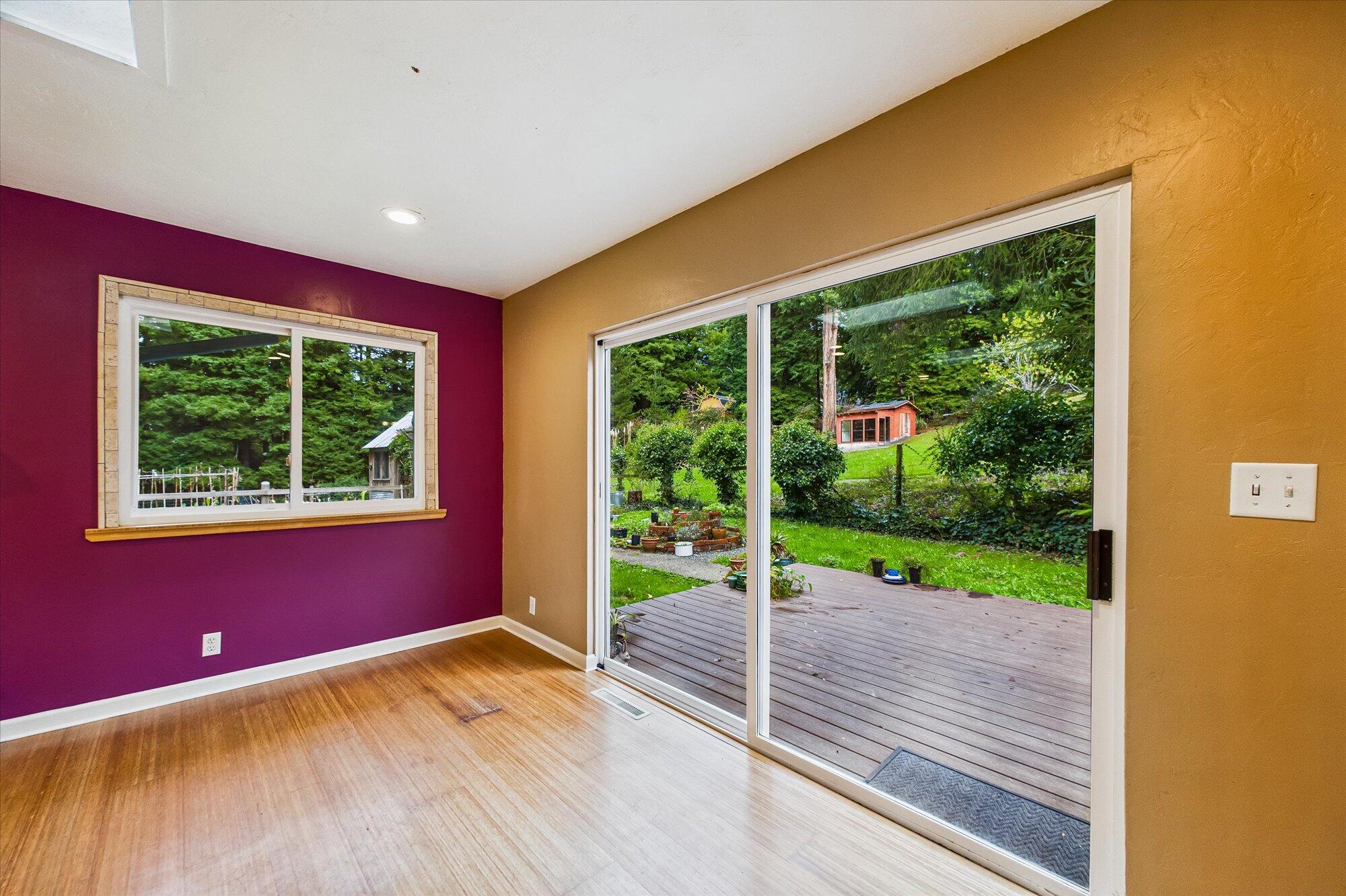 5131 Woodland Way
