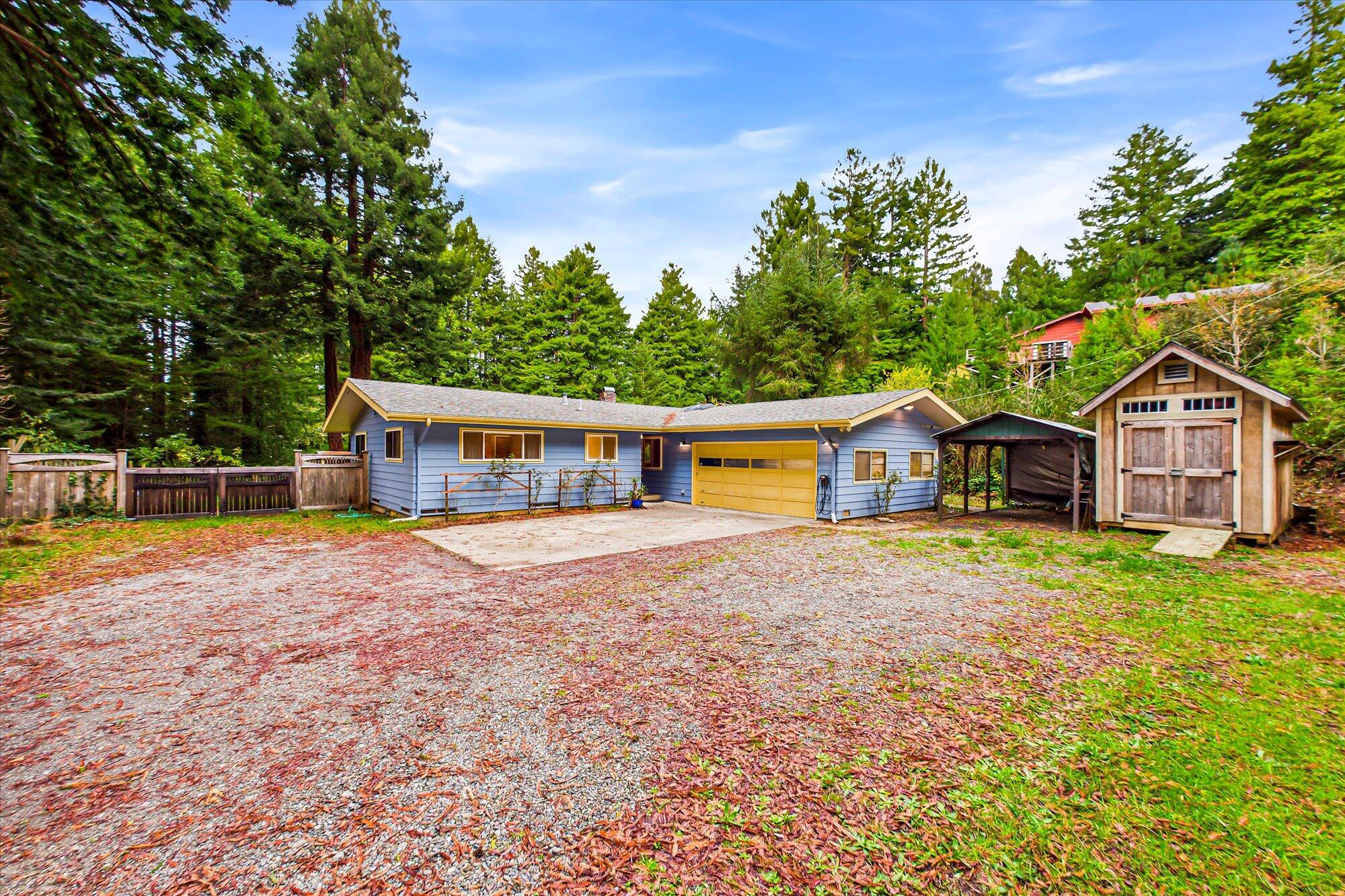 5131 Woodland Way