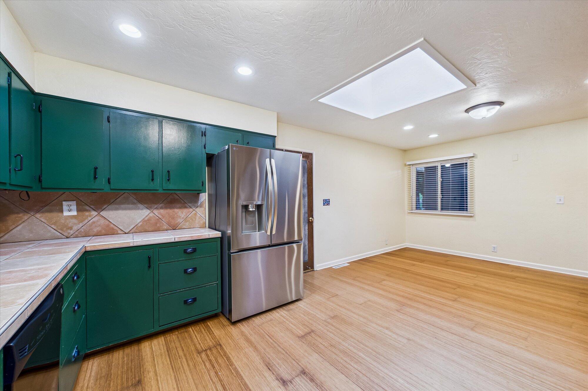 5131 Woodland Way