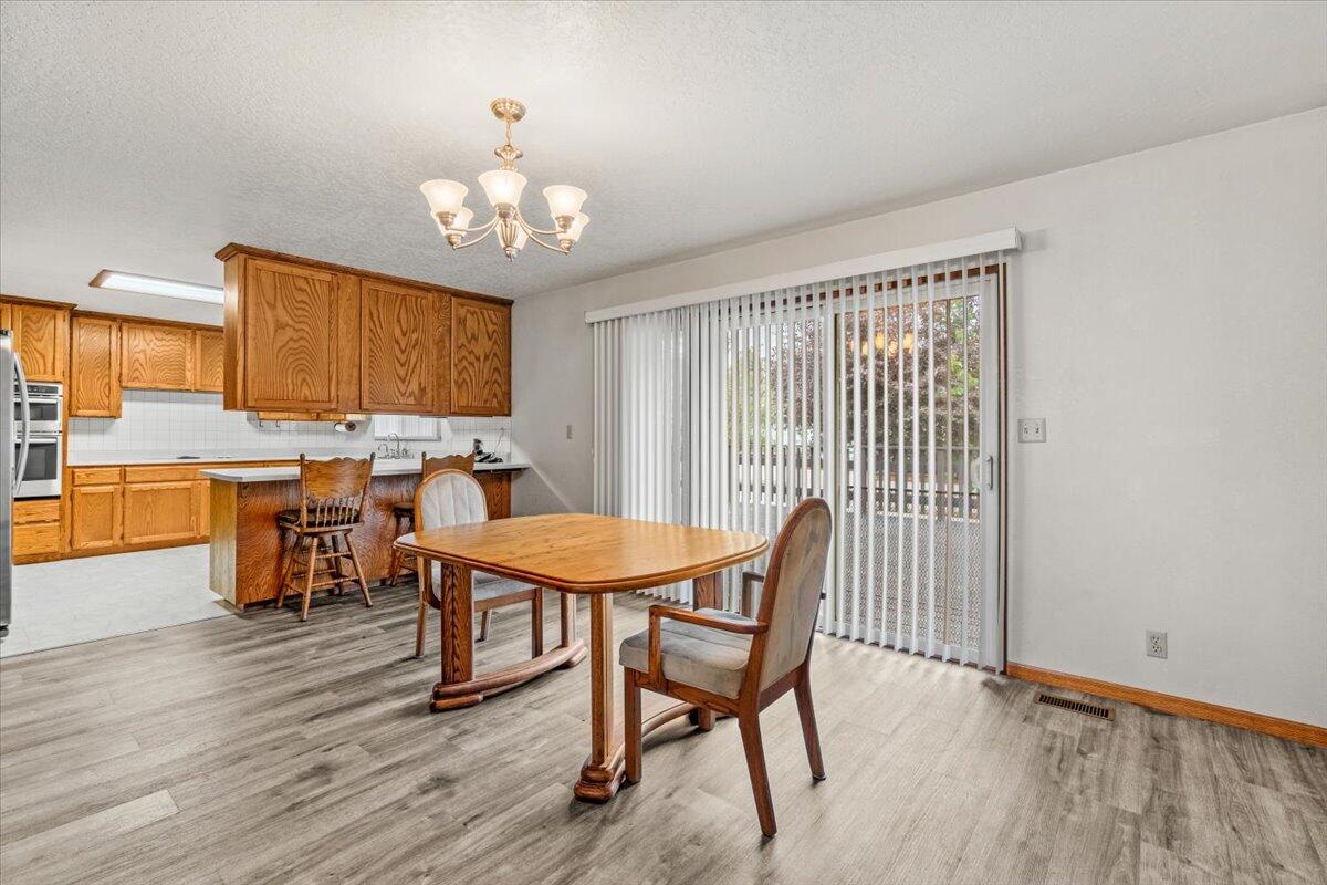 1450 Trails End Road