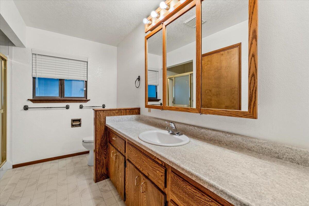 1450 Trails End Road