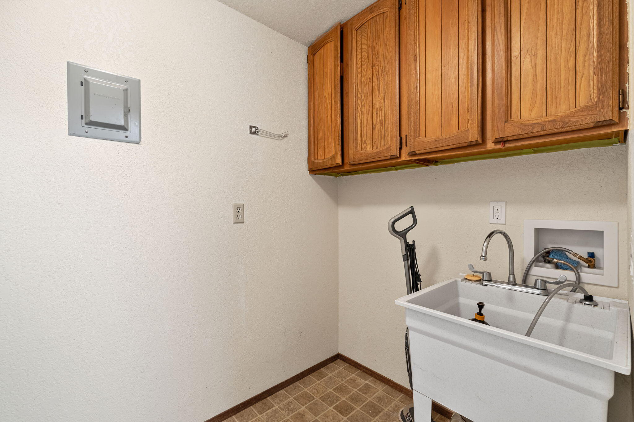 3212 Zelia Court