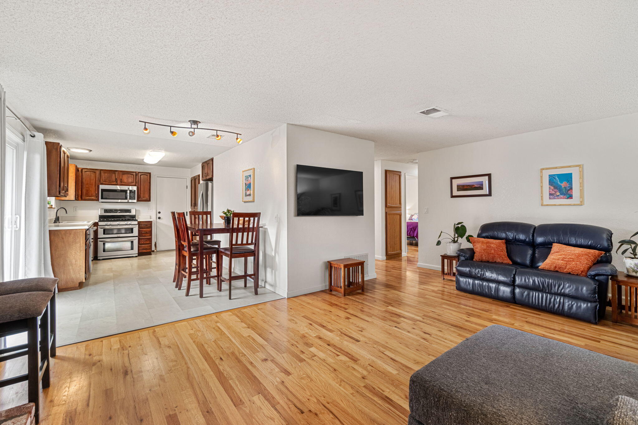 3212 Zelia Court