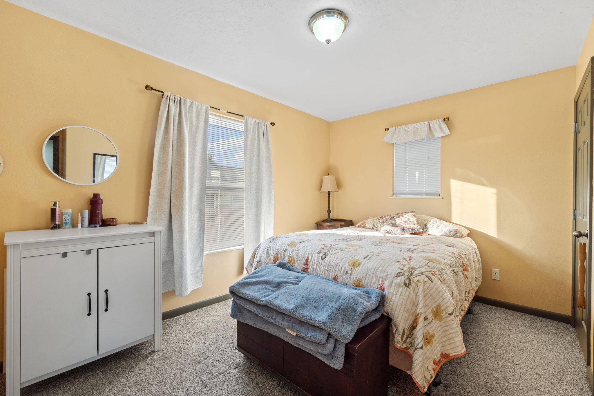360 Grand Avenue