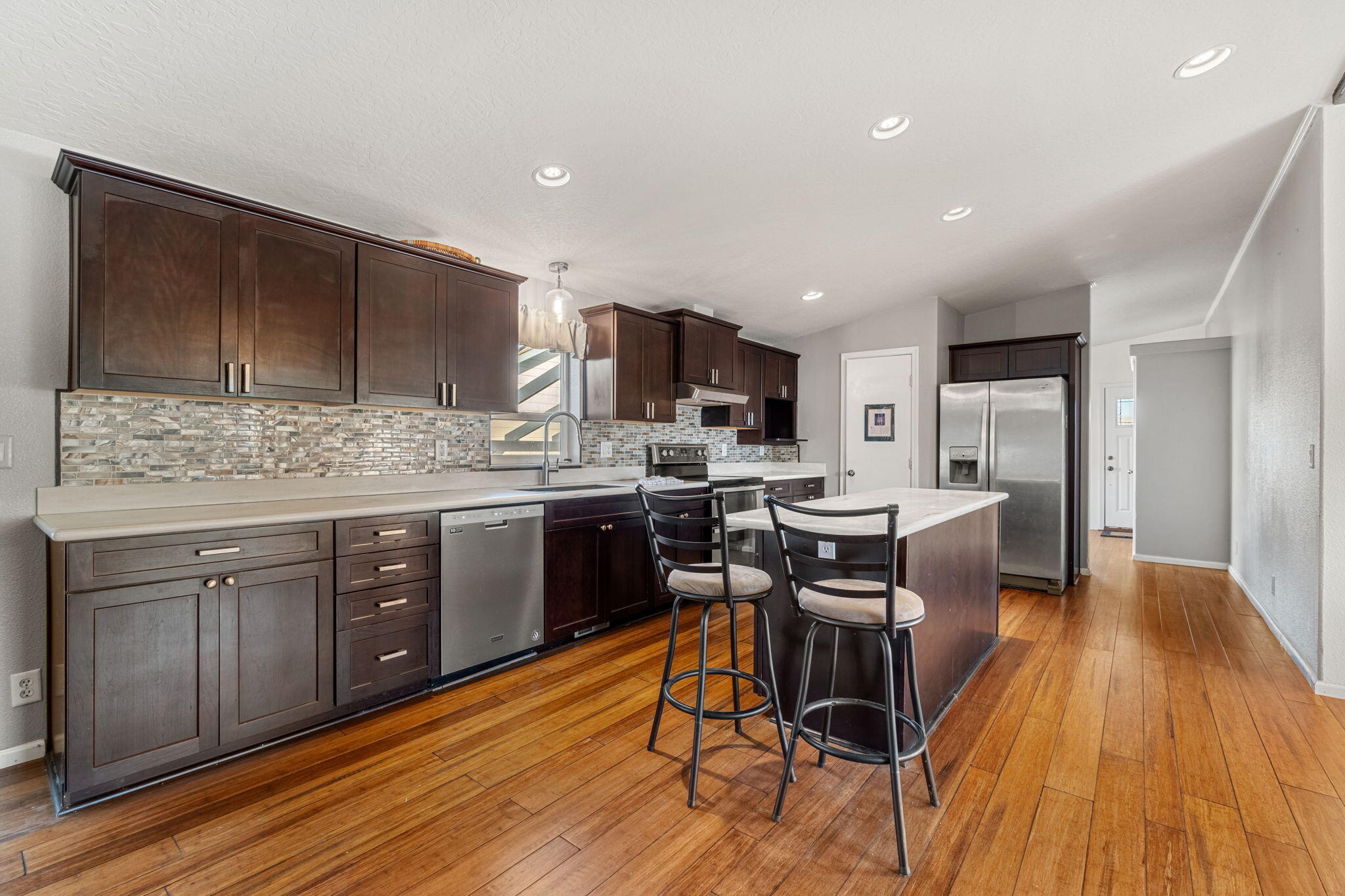 360 Grand Avenue