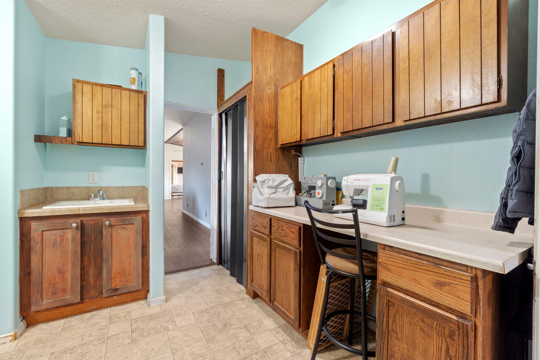 360 Grand Avenue