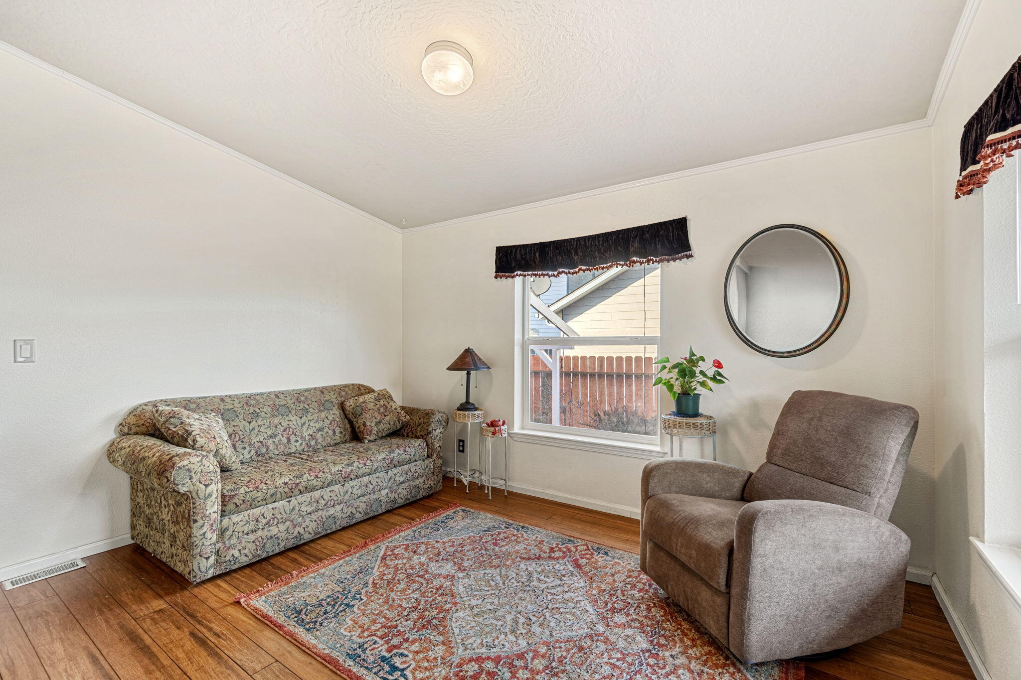 360 Grand Avenue