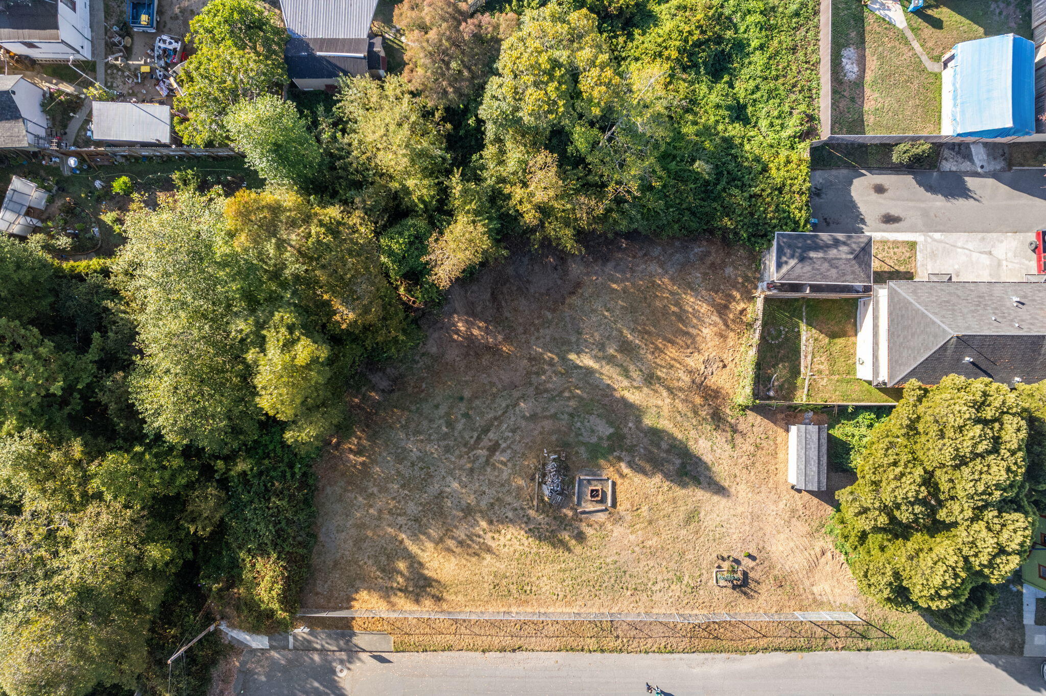 Lot B 10th Street
