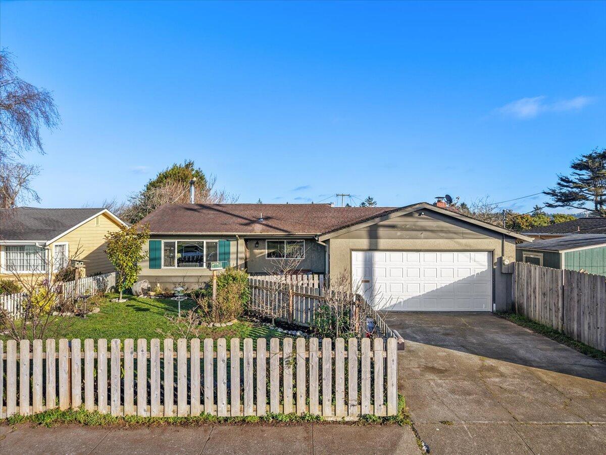 5139 Vance Avenue