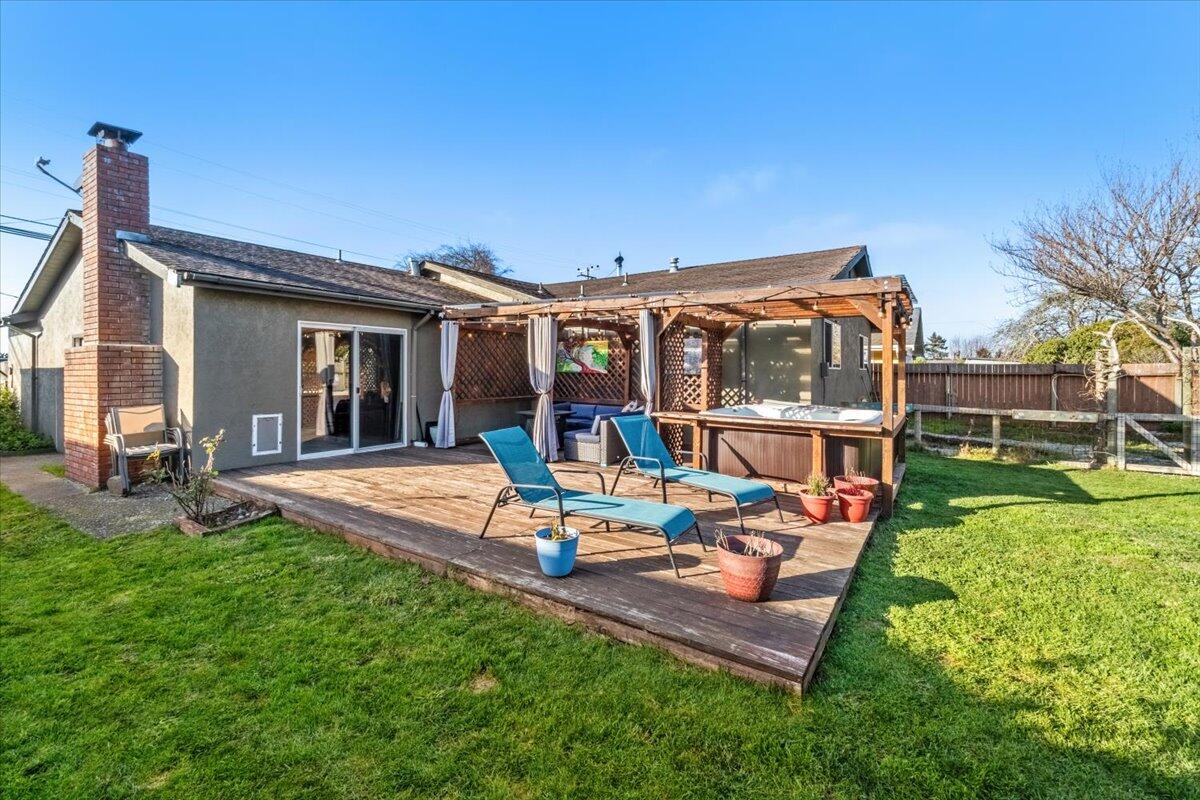 5139 Vance Avenue