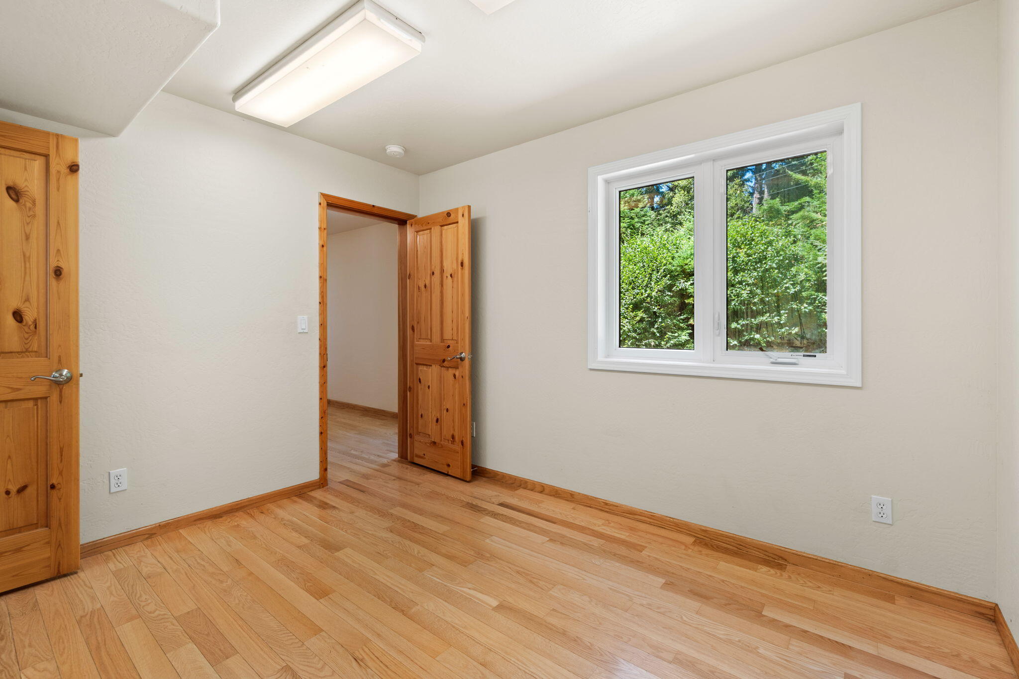 140 Red Robin Place