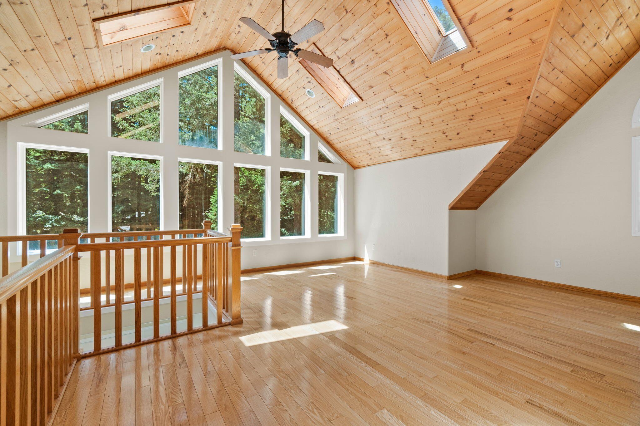 140 Red Robin Place