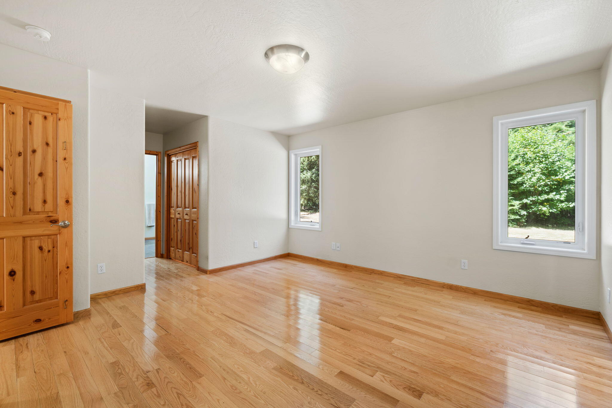 140 Red Robin Place