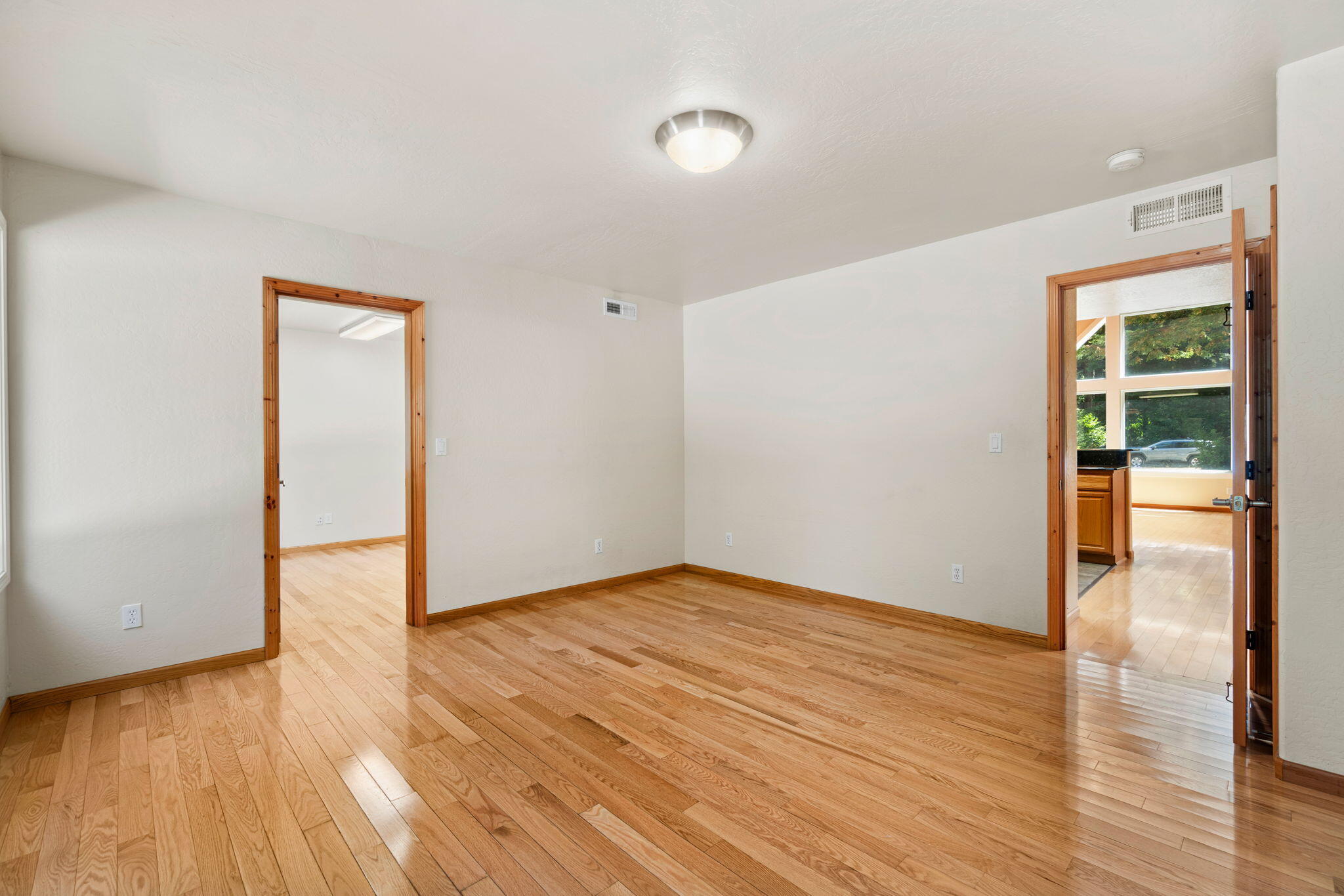 140 Red Robin Place