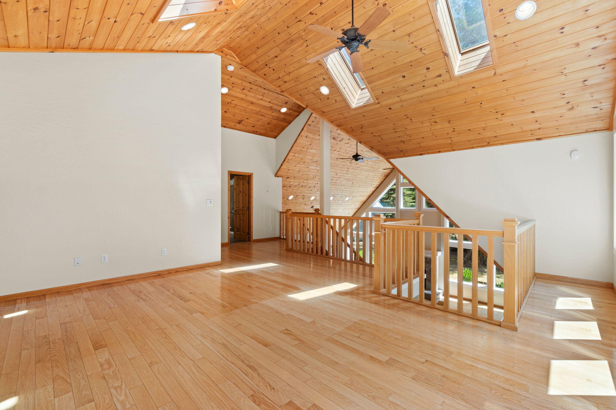 140 Red Robin Place