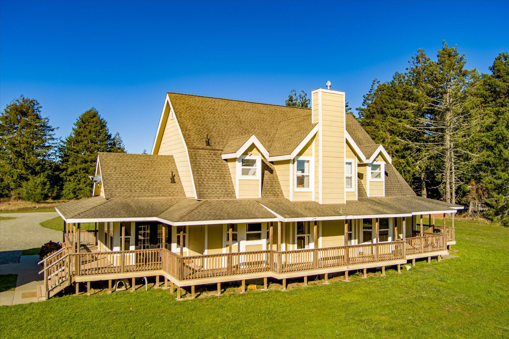 1150 Rio Vista Lane