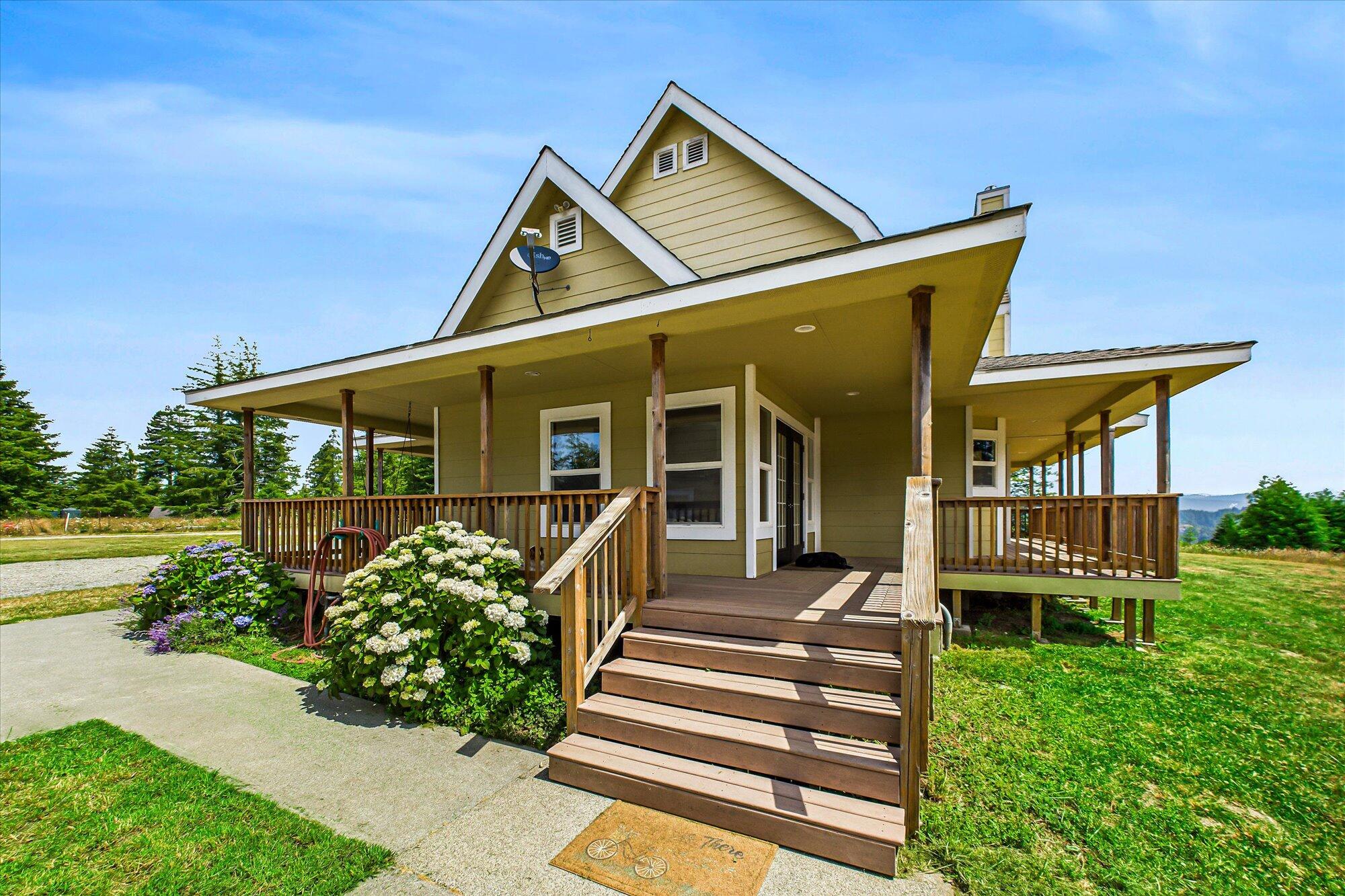 1150 Rio Vista Lane