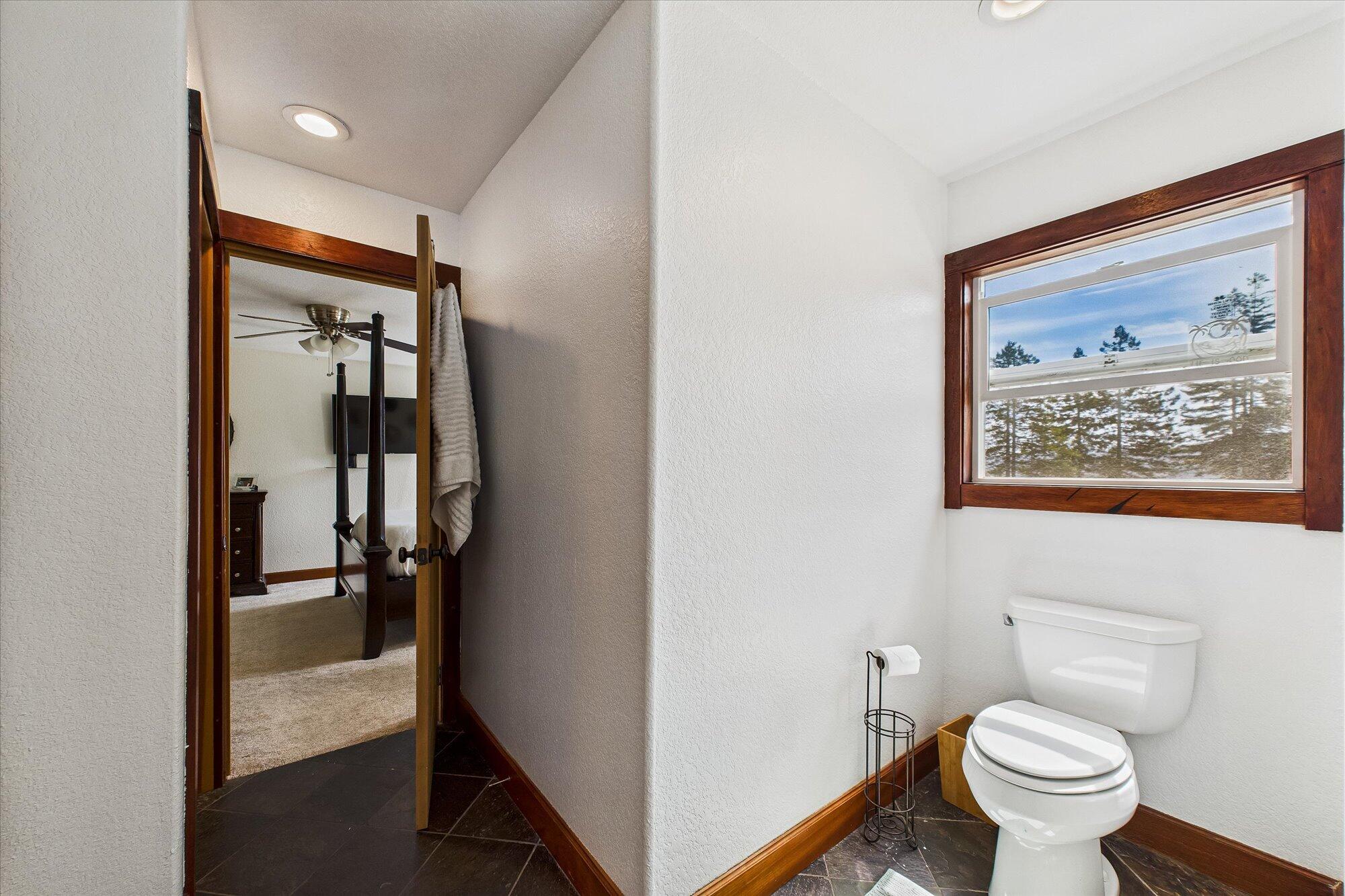 1150 Rio Vista Lane