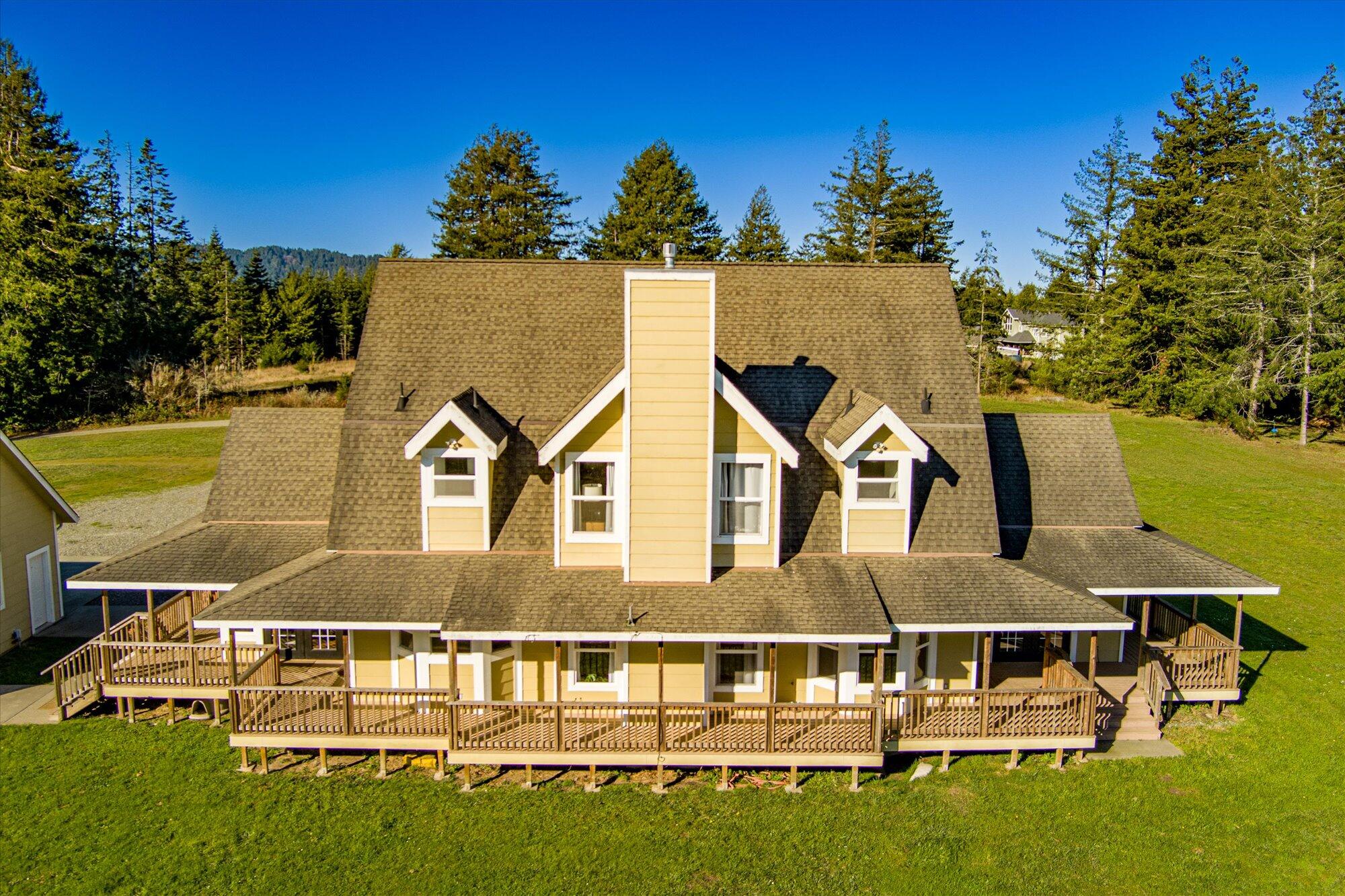 1150 Rio Vista Lane