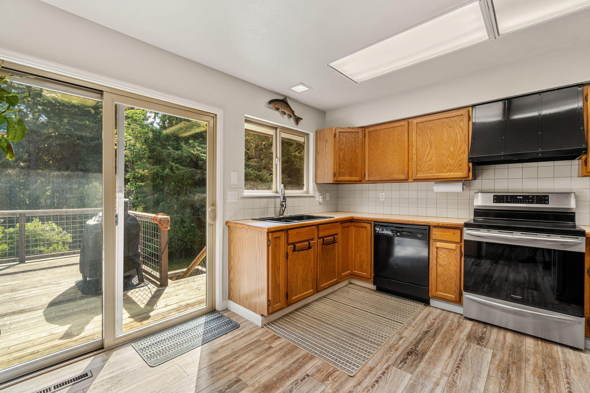 6829 Bret Harte Lane