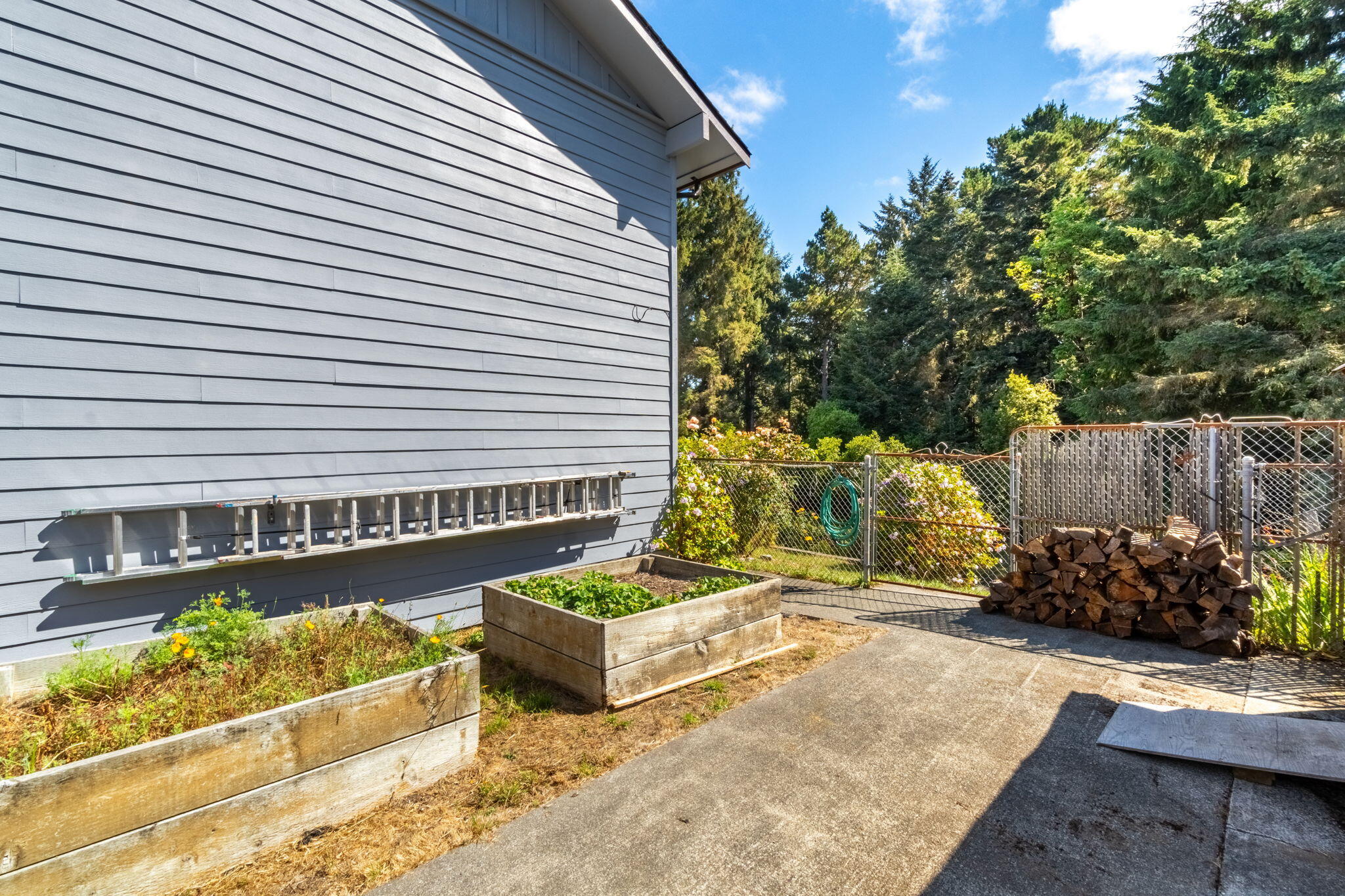 6829 Bret Harte Lane