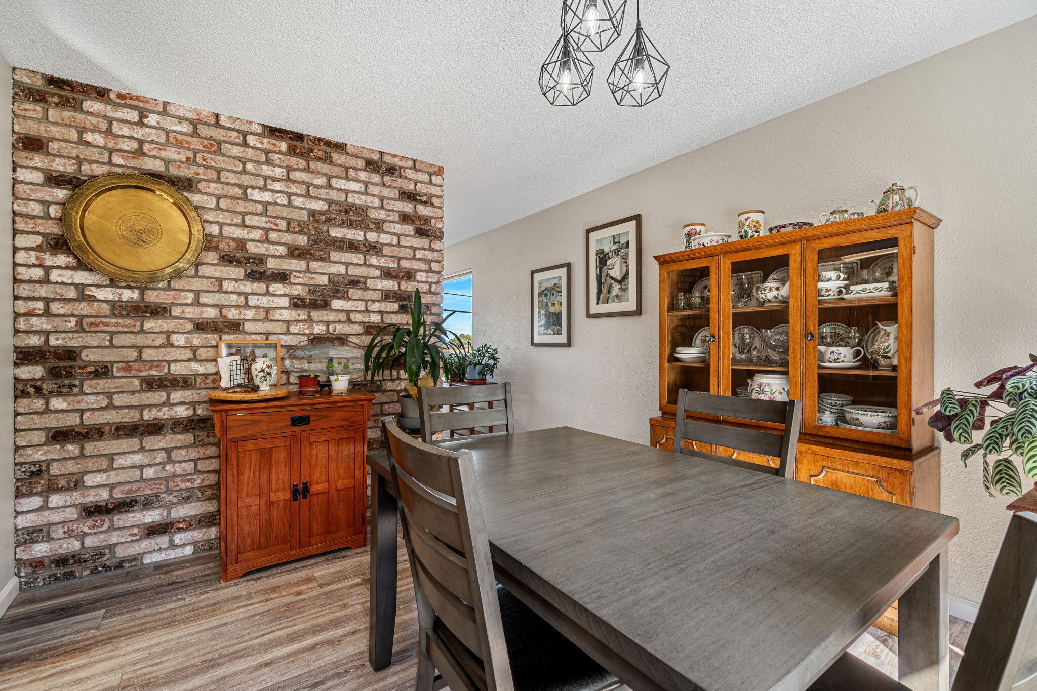 6829 Bret Harte Lane