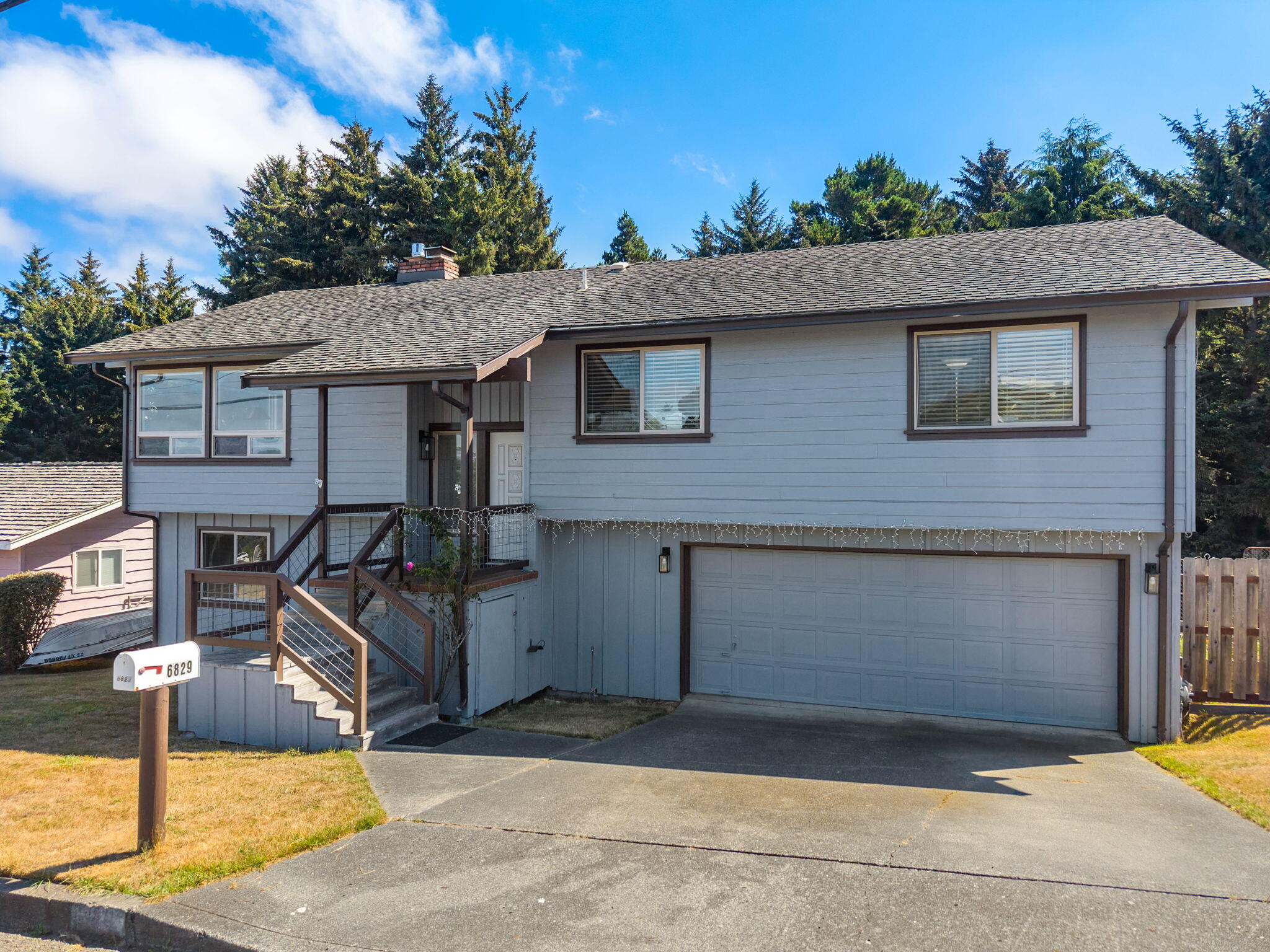 6829 Bret Harte Lane